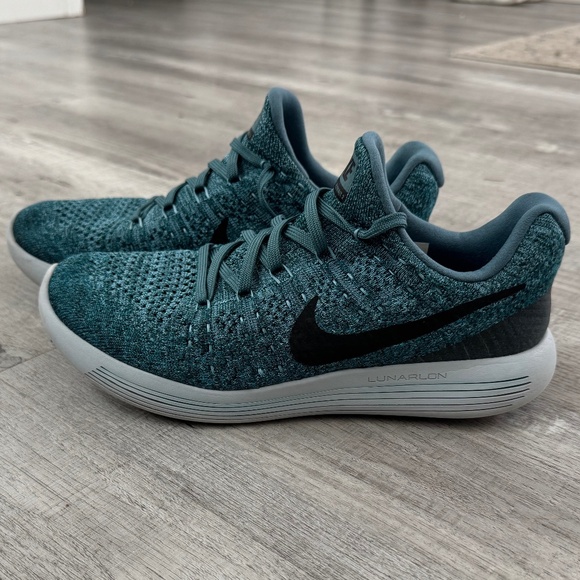 Nike LunarEpic FlyKnit 2 Running Shoes - Picture 1 of 7